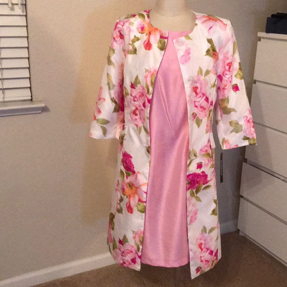 Two pieces elegant and nice pink and floral set